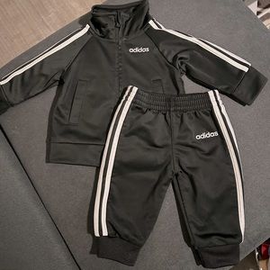 Adidas Sweatsuit Size 3 months
